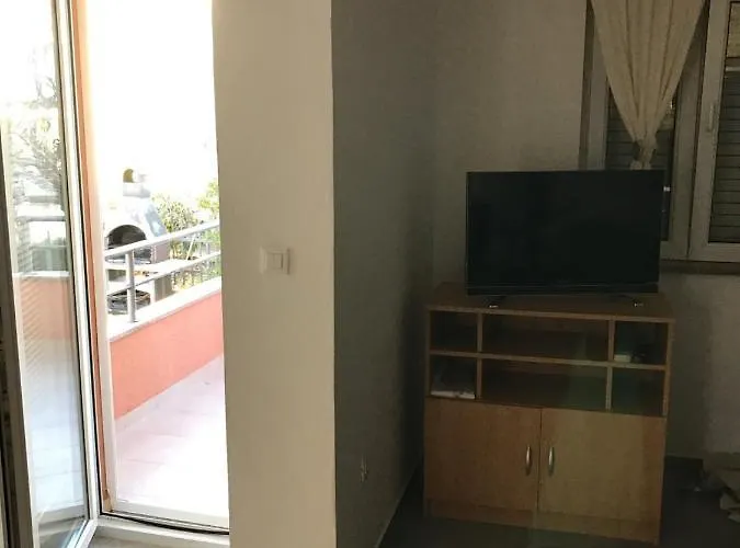 In With Balcony, Air Conditioning, Wifi Appartement *