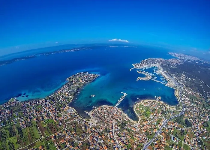 In With Balcony, Air Conditioning, Wifi * Сукошан
