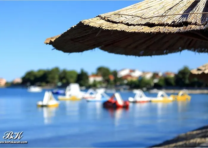 In With Balcony, Air Conditioning, Wifi