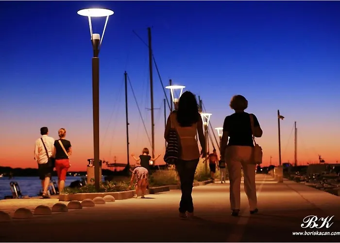 In With Balcony, Air Conditioning, Wifi Апартаменты Сукошан